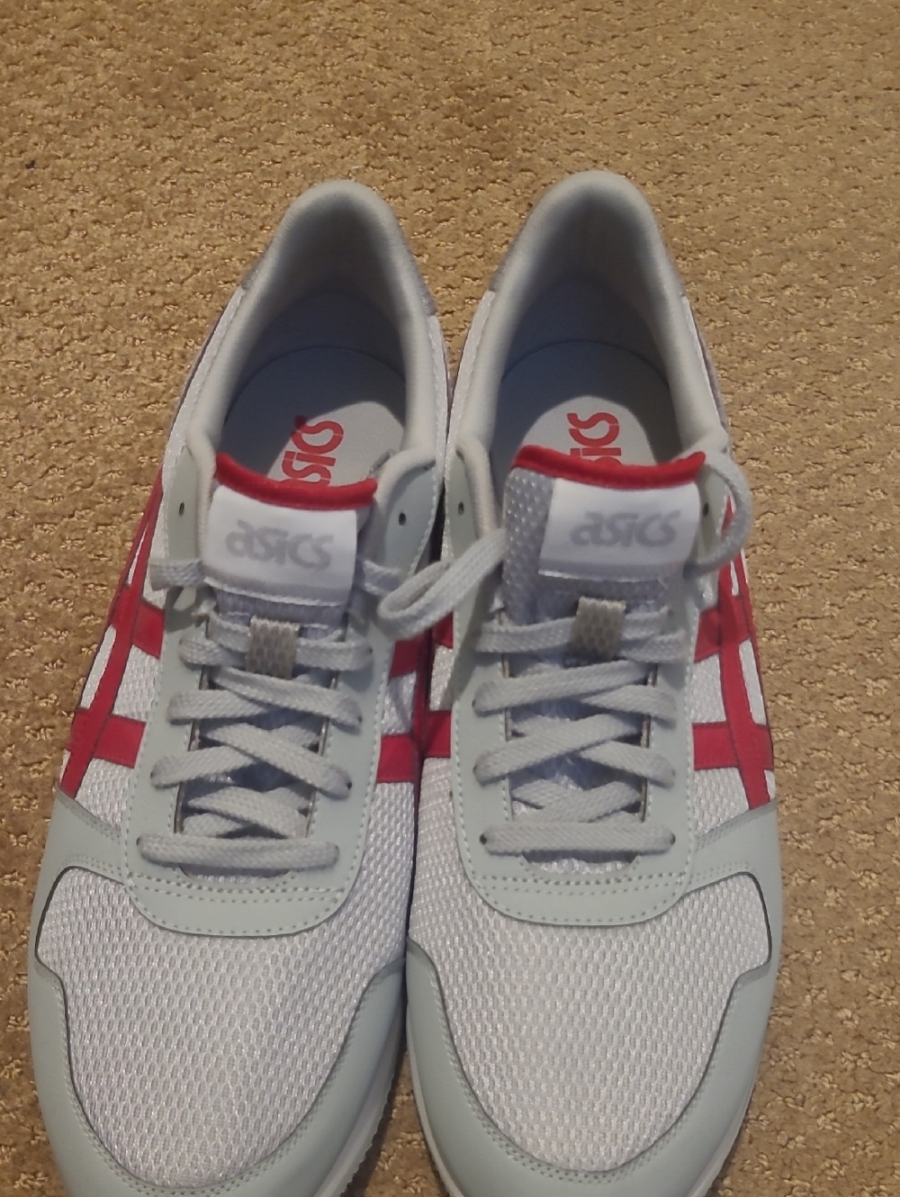 New ASICS White and Red Men's Size 13 Low-Top Sneakers